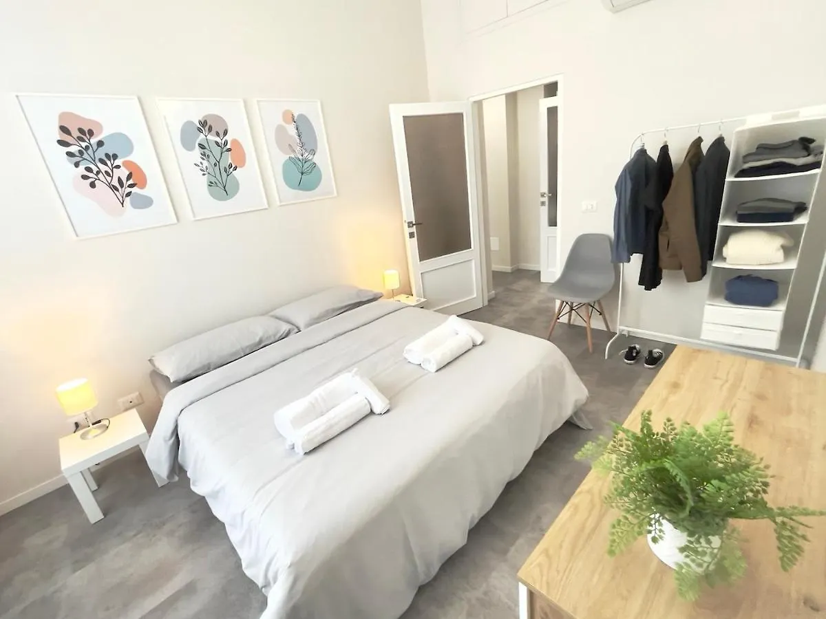 Suite Celeste - 2 Bagni E 2 Camere Da Letto 파비아 이탈리아
