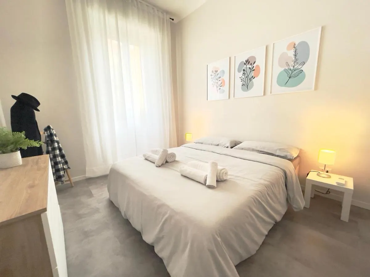 Suite Celeste - 2 Bagni E 2 Camere Da Letto 파비아 아파트